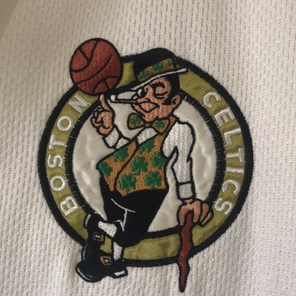 ๐ NBA Pro Player Boston Celtics Button Jacket - Picture 2 of 5